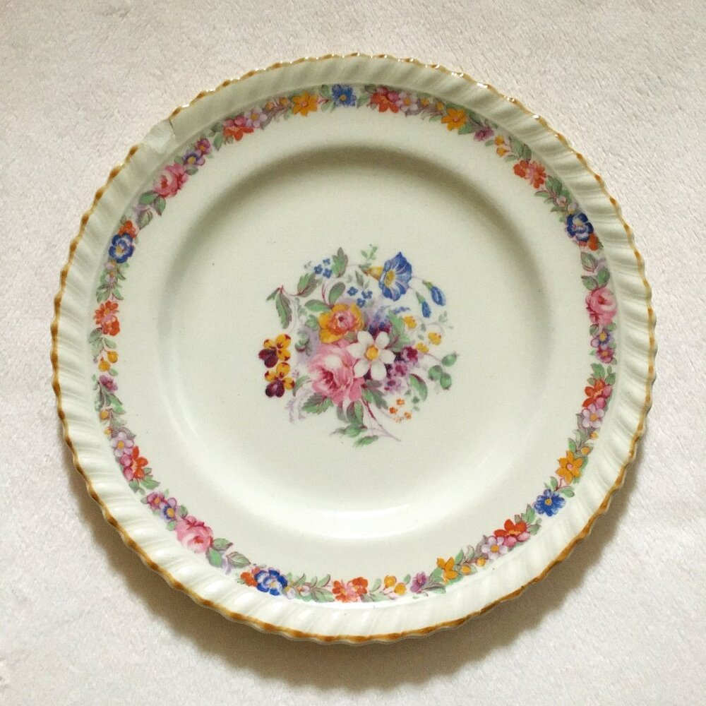 Vintage Old Staffordshire Johnson Bros England MARLOW Dessert Plate #1